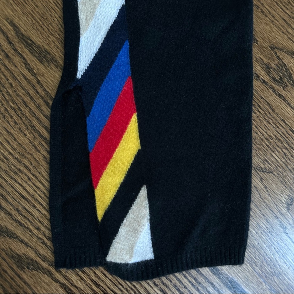 Threads of Privilege 100% cashmere pants - Picture 2 of 5